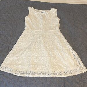 GIRLS white dress 5/6